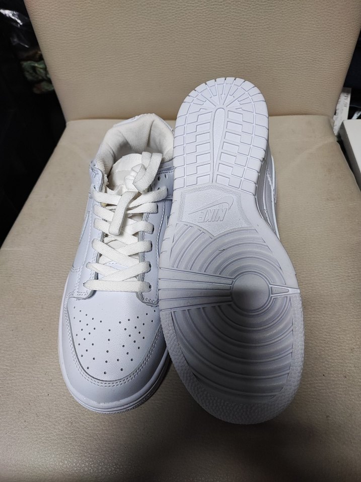 Beyaz Bağcıklı Kadın Spor Ayakkabı - Görsel 2