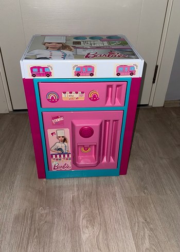 Barbie buzdolabı - Görsel 3