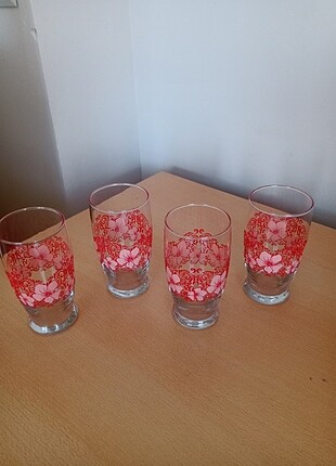 4 adet su bardağı