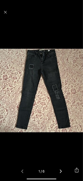 Jeanss