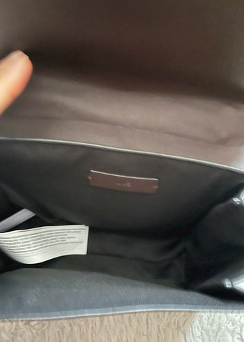 Zincir Detaylı bordo Yılan Desenli Deri Çanta - Görsel 3