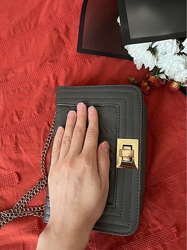 Beden gri Renk Koton askılı zincirli çanta