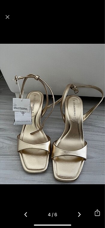 35 Beden Stradivarius topuklu gold sandalet ayakkabı