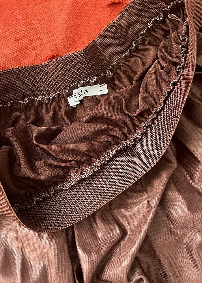 Pileli midi etek - Görsel 3