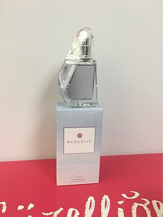 Avon parfüm