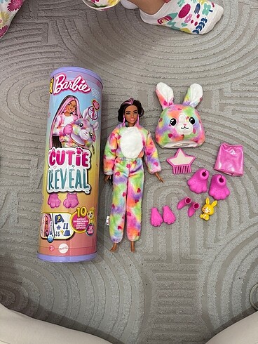 Barbie cutie reveal Serisi