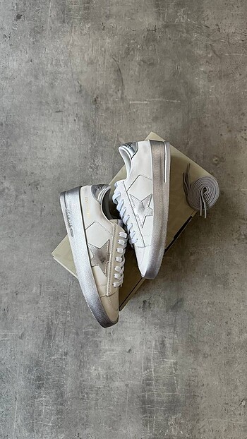 Golden Goose Deluxe golden goose ayakkabı
