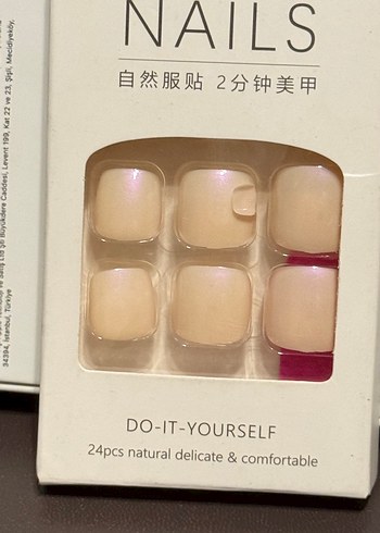 Düz veya Desenli Takma tırnaklar - Görsel 7