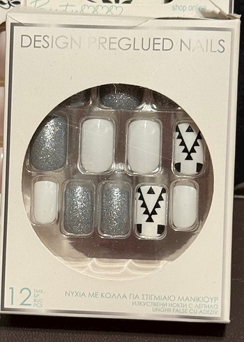 Düz veya Desenli Takma tırnaklar - Görsel 4