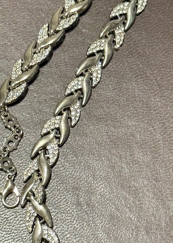 Uzun Zincirli Yılan Desenli Kadın Kolye - Görsel 2