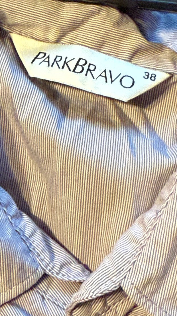 Kadın Beyaz Siyah Fermuarlı Sweatshirt - Görsel 4