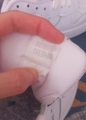 36 Beden beyaz Renk Adidas Beyaz Bağcıklı Kadın Spor Ayakkabı