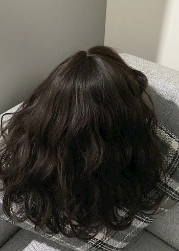 Parlak Siyah İpek Görünümlü İnsan Saçı - Görsel 5