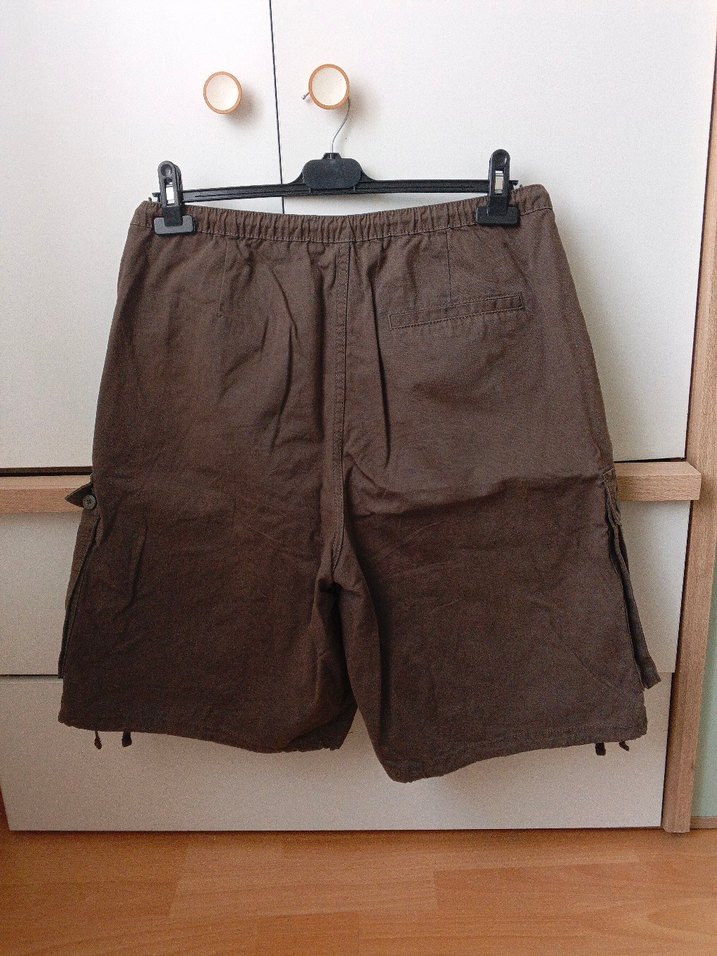 Kahverengi Keten Bol Kesim Kısa Şort - Görsel 2