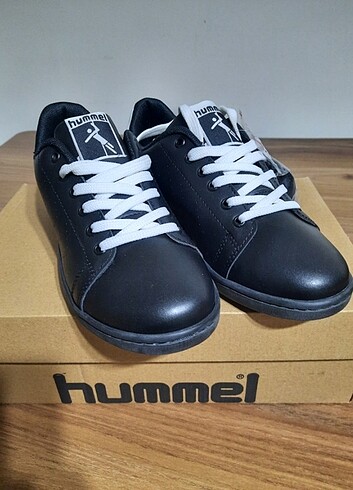 37 Beden siyah Renk HUMMEL KADIN SPOR AYAKKABI