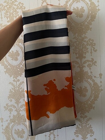 Burberry şal