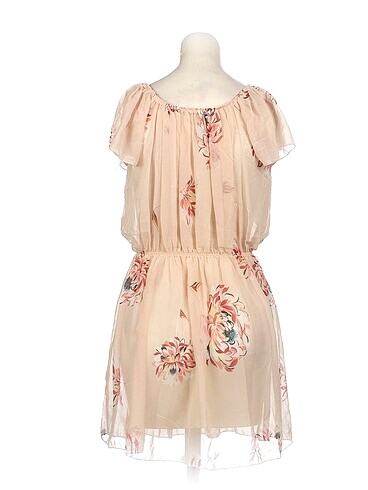 l Beden PreLoved Kısa Elbise %70 İndirimli.