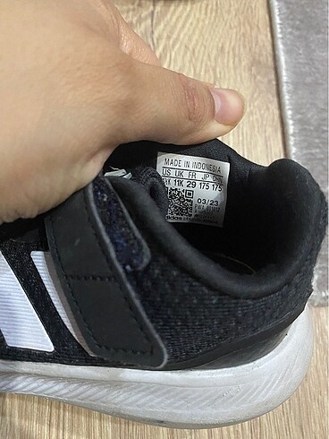 29 Beden siyah Renk Adidas ayakabi
