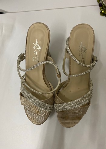 Bej Platform Topuklu Ayakkabı - Görsel 2