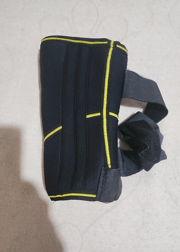 Sarı Baskılı Biker Diz Koruyucu - Görsel 3