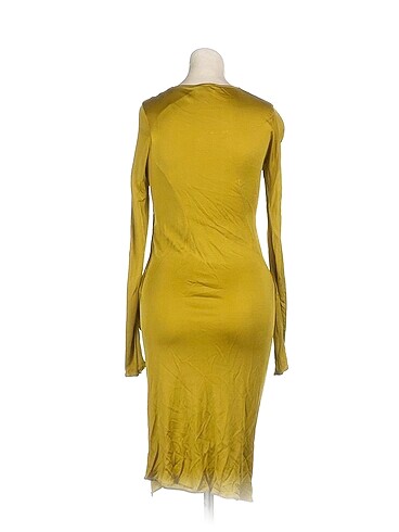 38 Beden PreLoved Uzun Elbise %70 İndirimli.