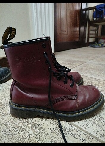 38 Beden Orjinal. Deri. Dr martens bordo bot 37numara