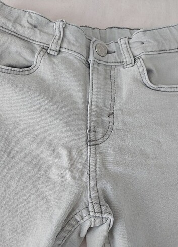 5 Yaş Beden H&m marka çocuk kot pantolon