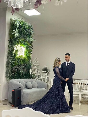 Nişan elbisesi
