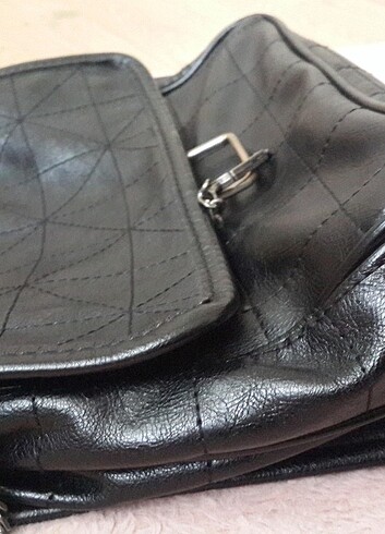  Beden siyah Renk Zara rocker kol çantası
