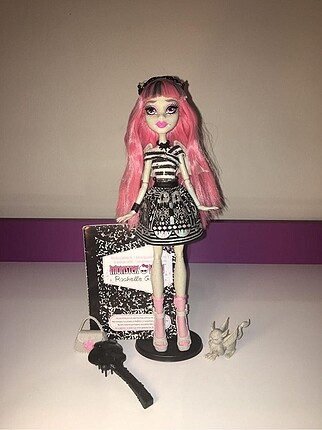 Monster High Basic / Rochelle Goyle