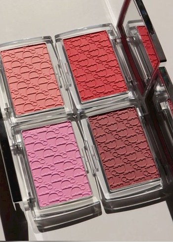 Dior allık