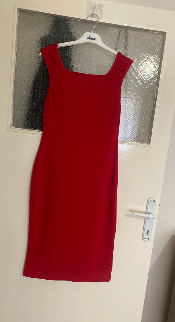 Kırmızı Drapeli Kadın Uzun Kalem Elbise - Görsel 4