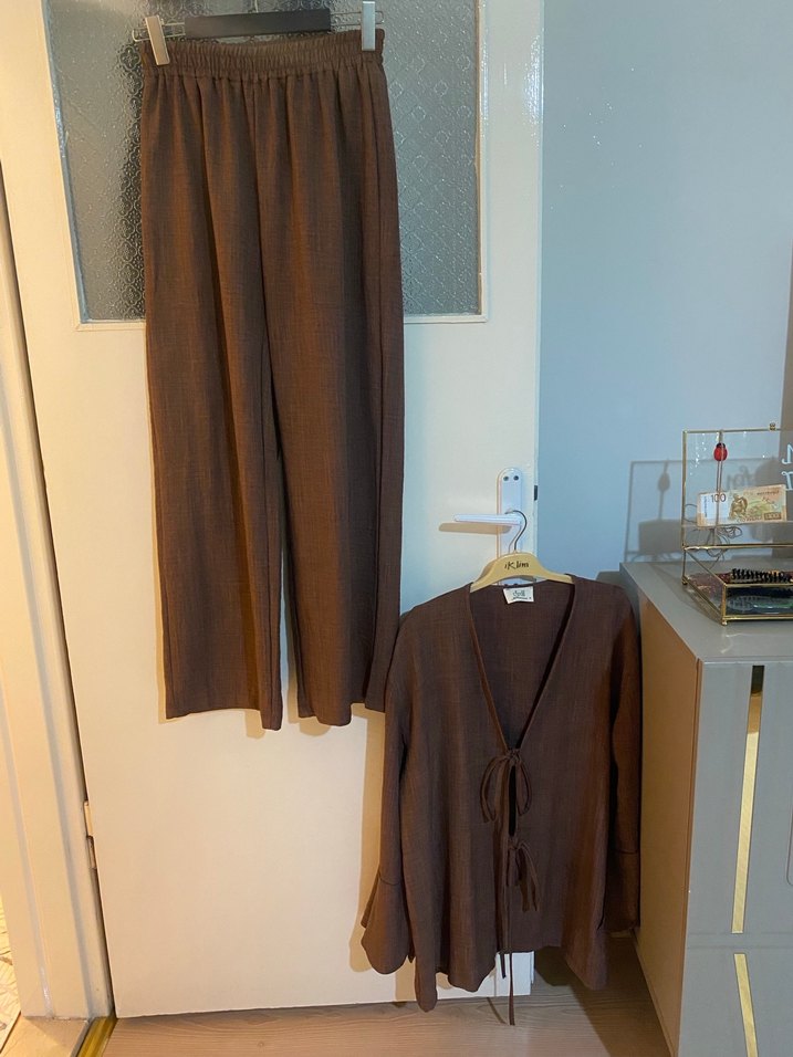 Kahverengi Keten Kadın Takım - Görsel 4