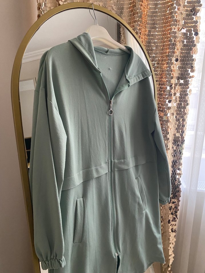 Kapüşonlu Uzun Fermuarlı Kadın Ceket - Görsel 2