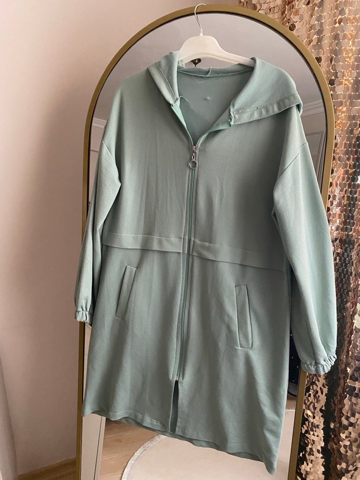 Kapüşonlu Uzun Fermuarlı Kadın Ceket - Görsel 3