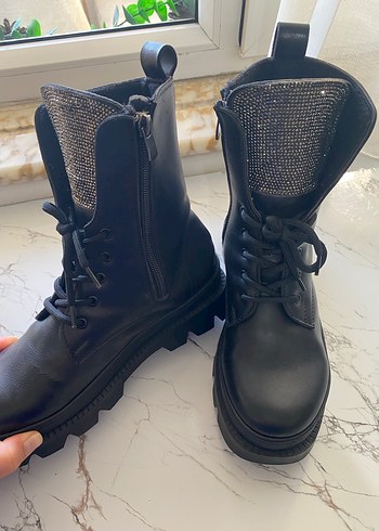 Siyah Deri Platform Topuklu Gotik Bot - Görsel 6