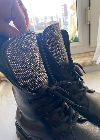 Siyah Deri Platform Topuklu Gotik Bot - Görsel 9