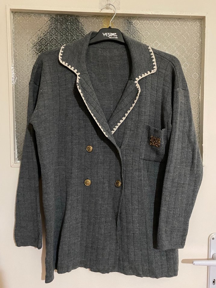 Gri Düğmeli Midi Triko Ceket - Görsel 2