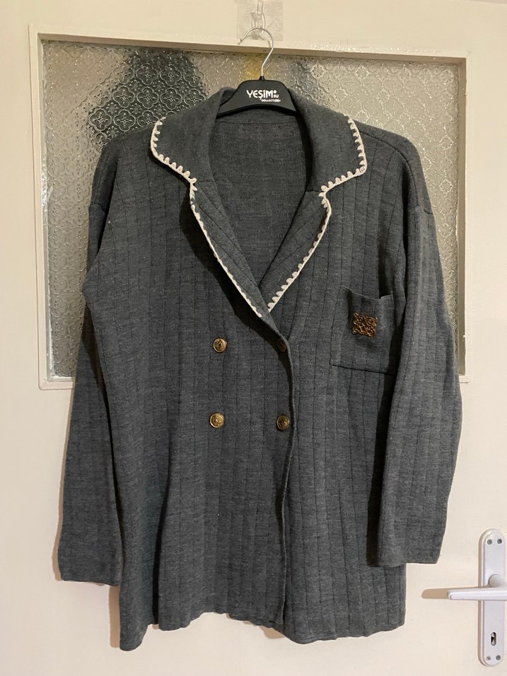 Gri Düğmeli Midi Triko Ceket - Görsel 5