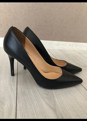 İnci marka Stiletto 