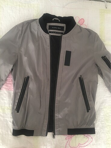 zara unisex mont