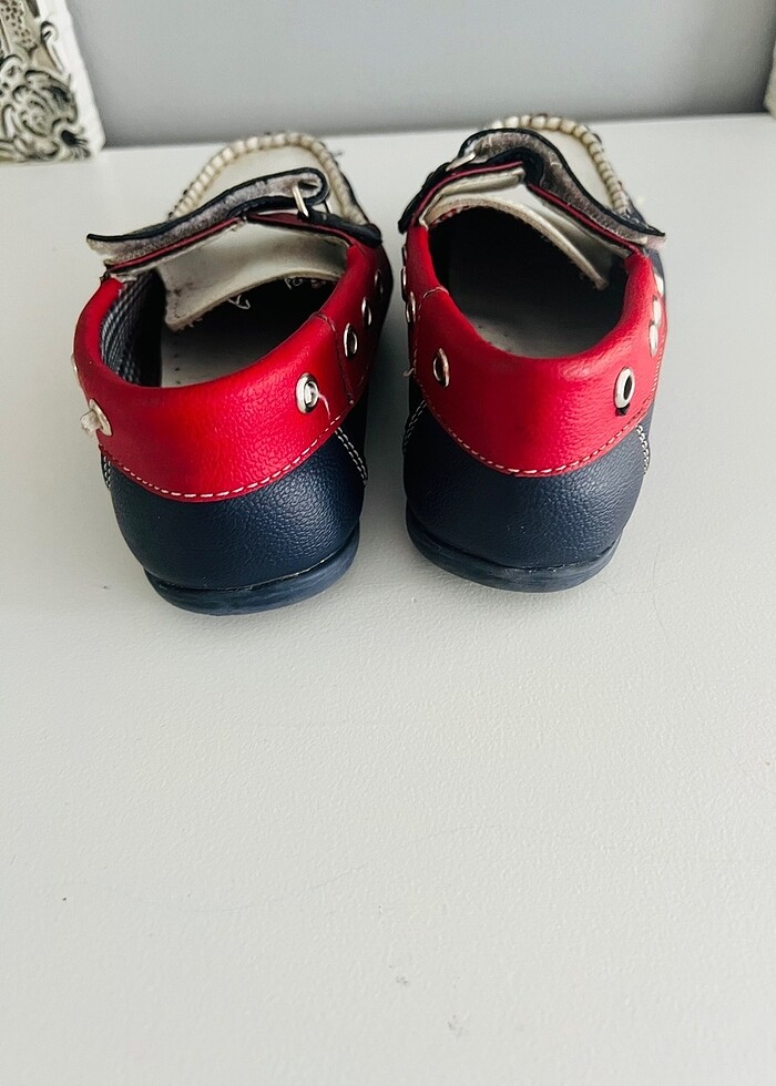 Kılasik ayakkabı çok şık - Görsel 3