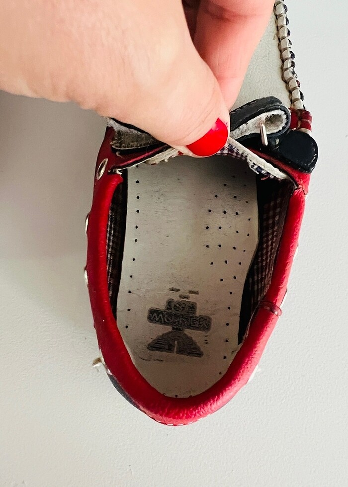 Kılasik ayakkabı çok şık - Görsel 5