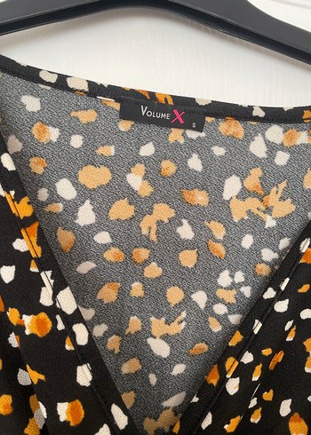 V Yaka Uzun Kollu Desenli Midi Elbise - Görsel 2