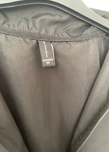 Siyah Fermuarlı Yüksek Yaka Kadın Ceket - Görsel 3