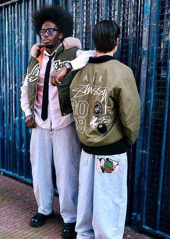 Siyah Baskılı Rahat Kesim Kadın Denim Pantolon - Görsel 2