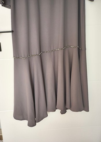 Gri Uzun Kadın Elbisesi Krep abiye tesettür abiye - Görsel 6