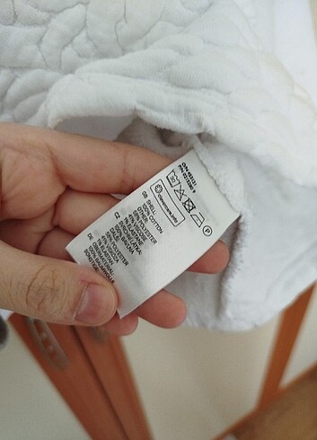 l Beden beyaz Renk H&M Oversize Crop L Beden