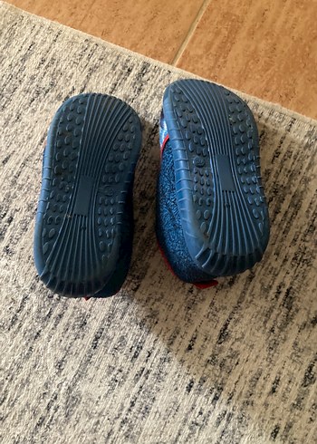 Erkek Çocuk Spiderman Kaydırmaz Ev Terliği - Görsel 2