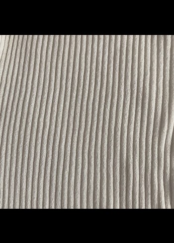 Pamuklu V Yaka Beyaz Kadın Atlet - Görsel 3